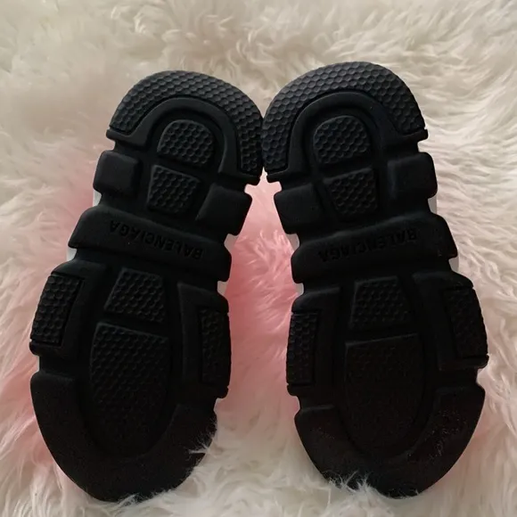 Balenciaga Girls Speed LT Sock Sneaker Size 9-9.5- Toddler-US (25-26 EU) NIB
