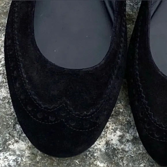 BALENCIAGA Paris‎ Black Wingtip Flats Suede Shoes