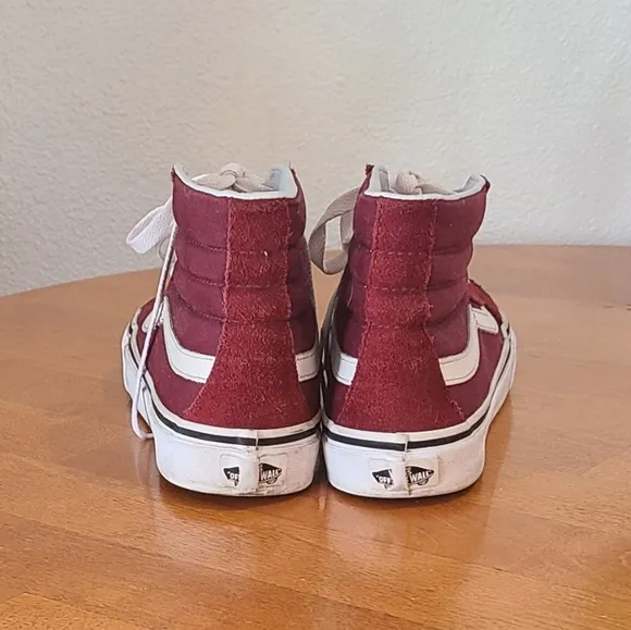 Barely Worn- VANS -Classic Skate Sk8 Hi- High Top Sneakers -Size 6.5 mens
