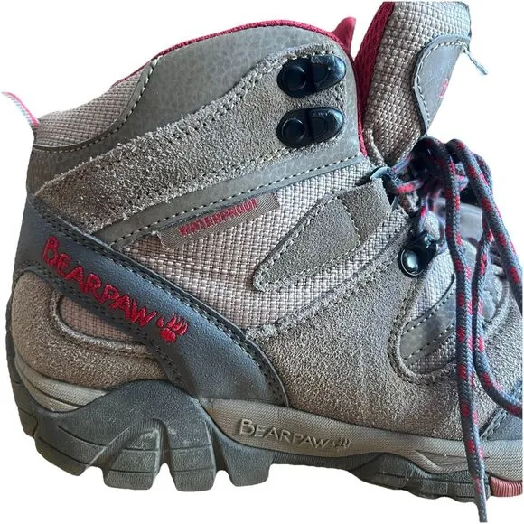 Bearpaw Corsica Suede Waterproof Ankle Hiking Boots Womens Size 7 Taupe/Red