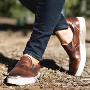 Bed|Stu Women's Hermione Leather Slip-On  Teak Rustic Sneakers Size 6