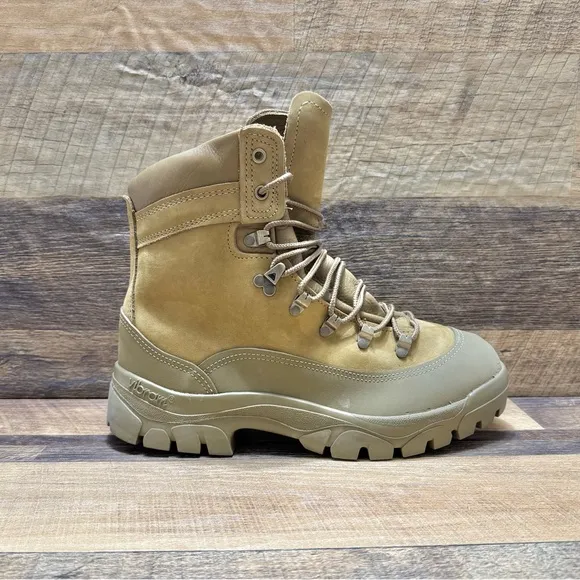 Belleville Mountain MCB 950 Gore Tex Vibram Combat Hiker Boot Khaki Size 9W NEW