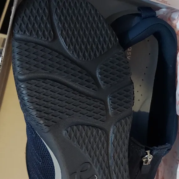 Bestrong Walking Shoes