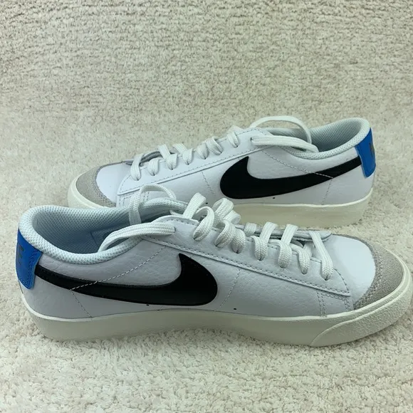 BIG KIDS' NIKE BLAZER LOW '77 CASUAL SHOES