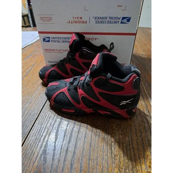 Boys Size 13 Reebok Red Black Kamikaze 1 Sneakers Mid Top Athletic Shoes