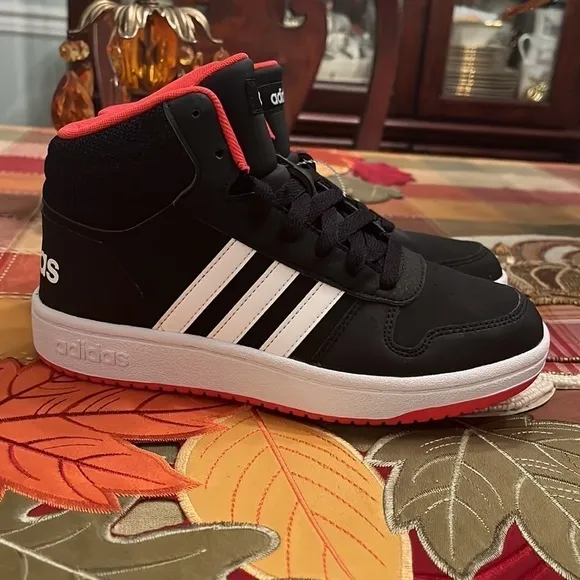 Brand New Adidas Boys Hoops Mid 2.0 Kids Boys Basketball Lace Up Sneakers Black