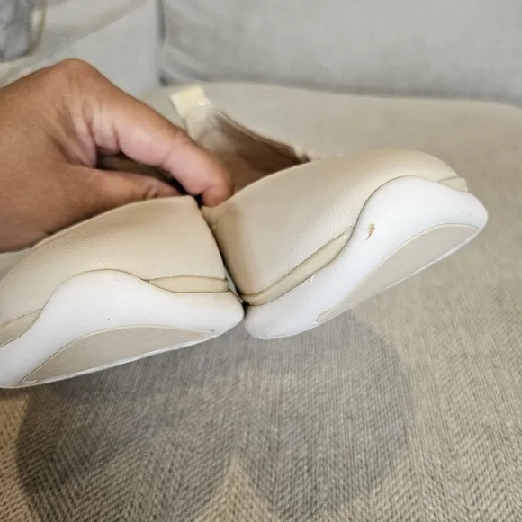 Brand new Cole Haan shoes 5B
