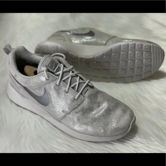 BRAND NEW RARE Nike Roshe One PRM Running Shoes