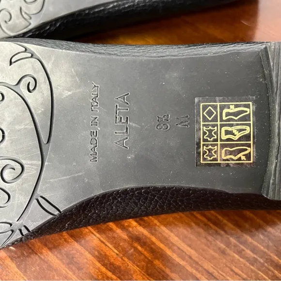 Brighton Aleta Flats Women's 8.5 Black Shoes Leather Chic Ferrara Medallion