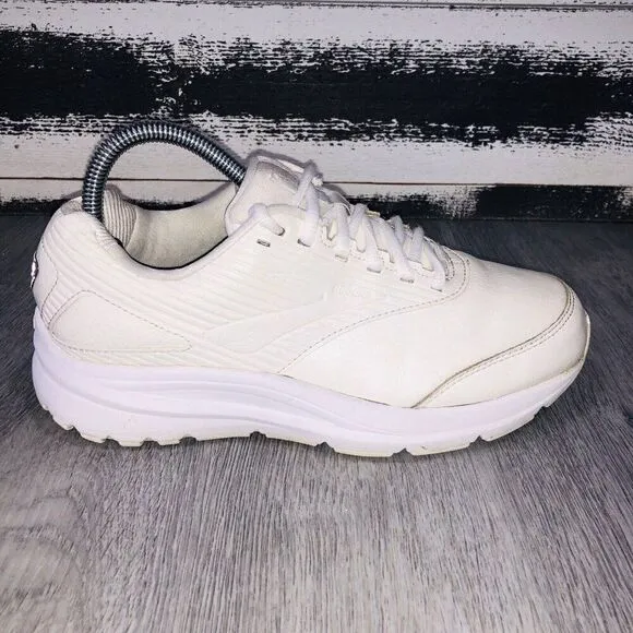 Brooks Addiction Walker WLK Womens 7 2E Running Shoes White Athletic Sneakers