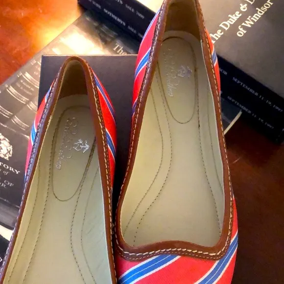 Brooks Brothers shoes- flats- worn once- beautiful and rare size 7