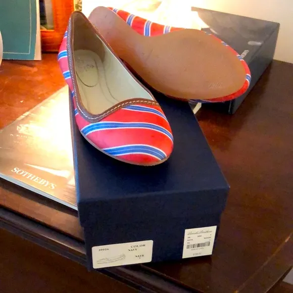 Brooks Brothers shoes- flats- worn once- beautiful and rare size 7