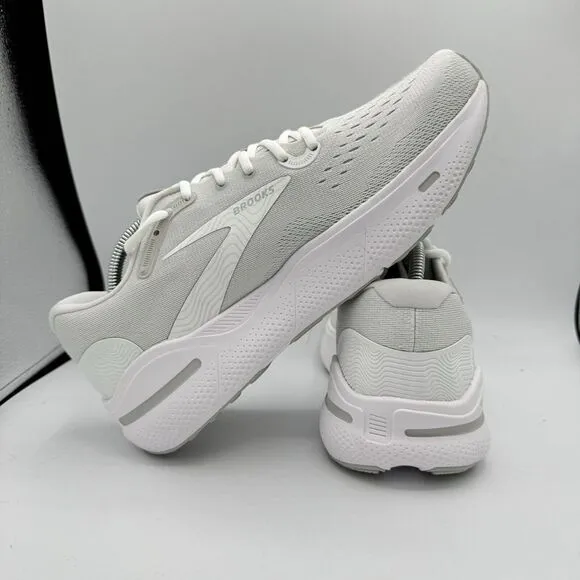Brooks Ghost Max Size 11.5 D Support Running Shoes White Mens Training Jogging