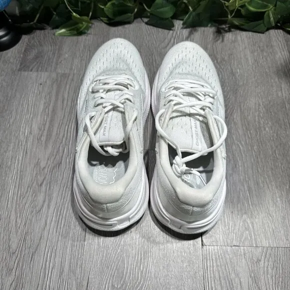 Brooks Ghost Max Womens 9.5 Wide Shoes Running Walking Sneaker Gray 1203951D124