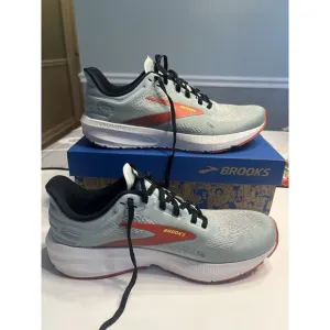 Brooks Launch 9 Green Running Walking Gym Cushion Sneaker Sz 8.5 EUC 2x Maybe