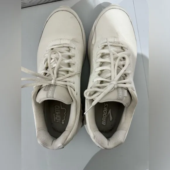 Brooks Men's‎ Addiction Walker 2 White Leather Upper Athletic Walking Shoes 11.5