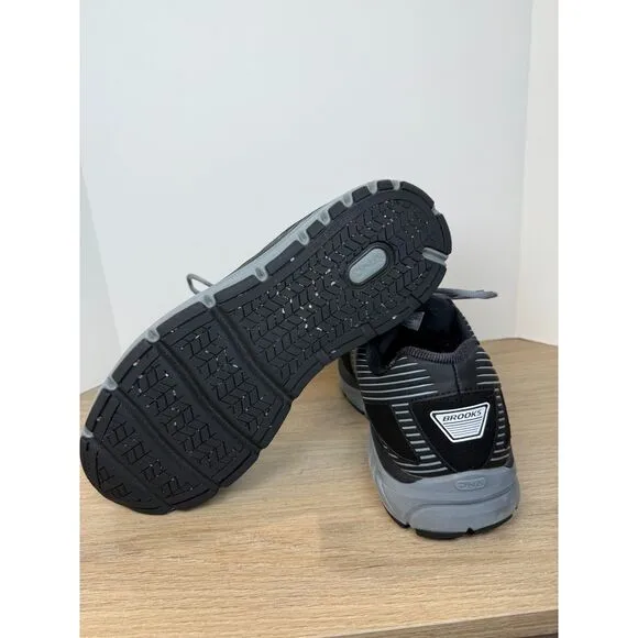 Brooks Men's Size 12.5 Black Addiction Walker Suede Sneaker Shoes