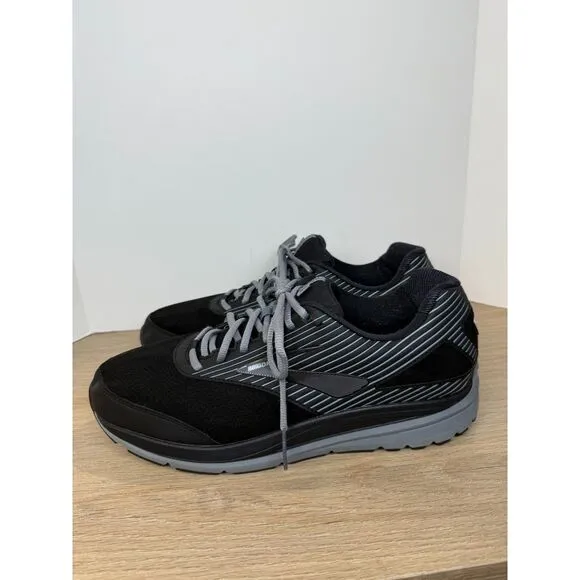 Brooks Men's Size 12.5 Black Addiction Walker Suede Sneaker Shoes