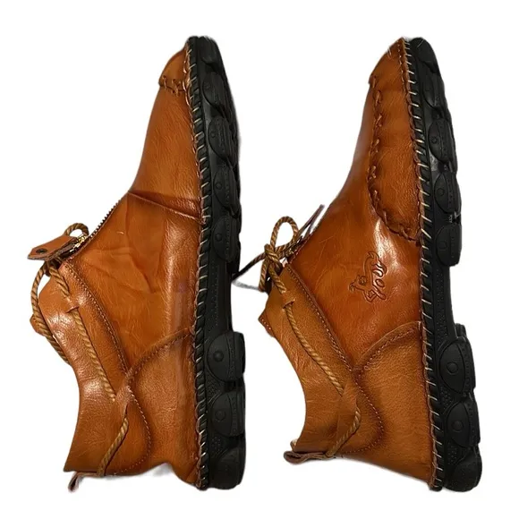 Brown- leather handmade mens comfortable stylish casual shoes.