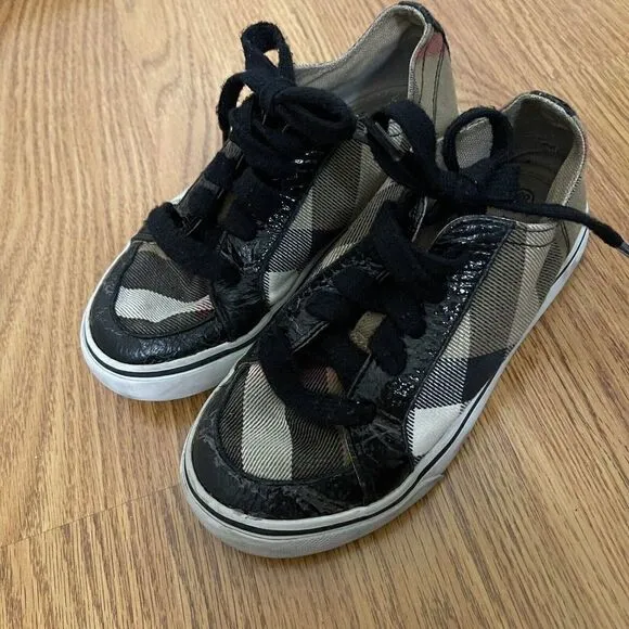 BURBERRY Kids canvas plaid brown lace up sneakers size US 11 EU 28