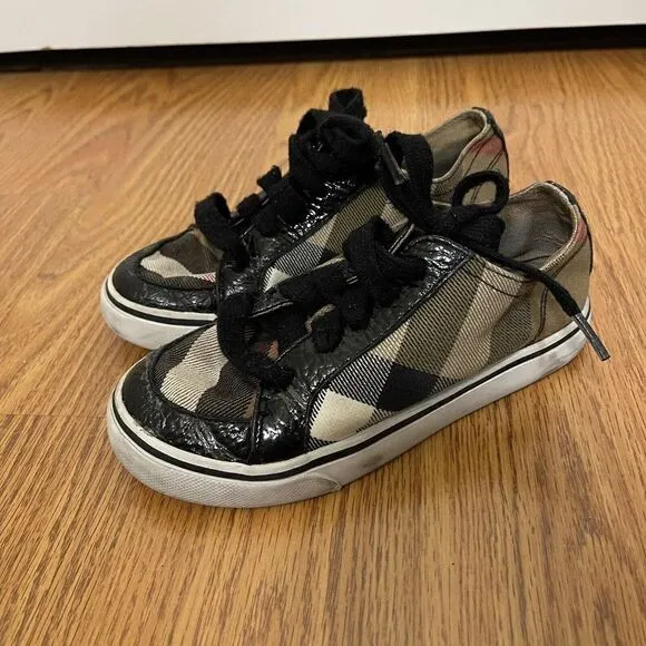 BURBERRY Kids canvas plaid brown lace up sneakers size US 11 EU 28