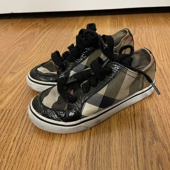 BURBERRY Kids canvas plaid brown lace up sneakers size US 11 EU 28