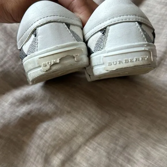 Burberry Kids Canvas Sneakers size 24