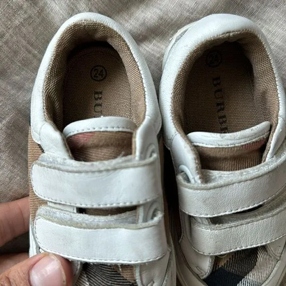 Burberry Kids Canvas Sneakers size 24