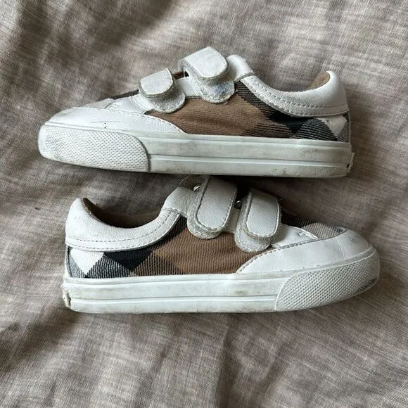Burberry Kids Canvas Sneakers size 24