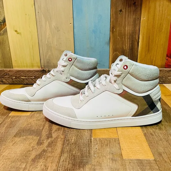 Burberry White Check Reeth Trainers —- Cert. Authentic Mens 10.5 🔥🔥🔥🔥😘