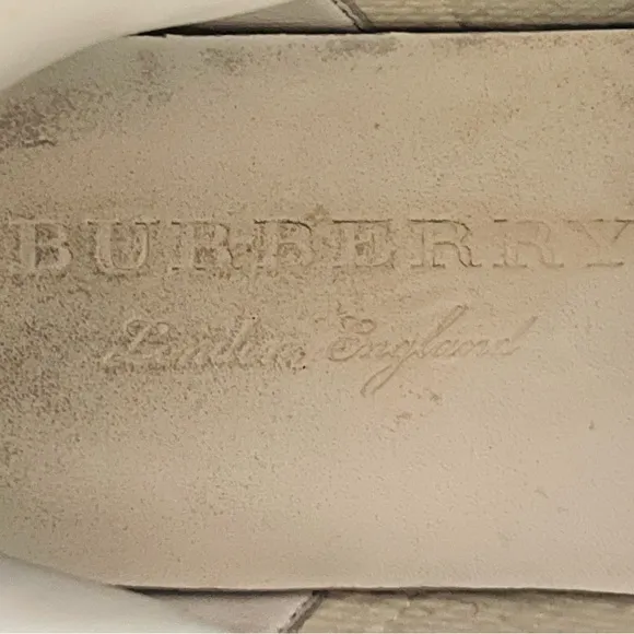 Burberry White Check Reeth Trainers —- Cert. Authentic Mens 10.5 🔥🔥🔥🔥😘