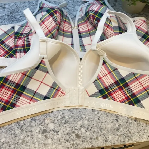 Cacique Lightly Lined no wire  Women's Plaid Bra Lot of 2 New size 50C