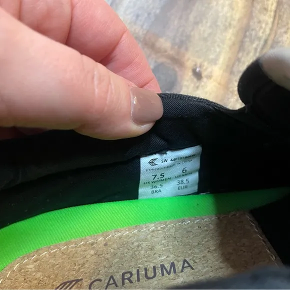 Cariuma Black and White Sneakers with Suede-like Finish size 7.5