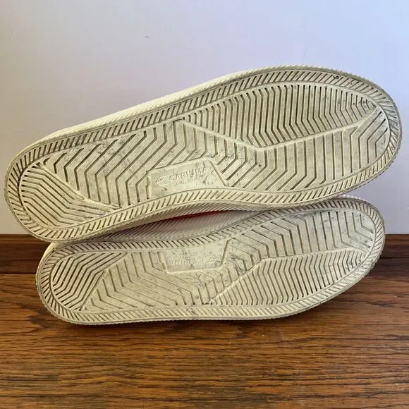 Cariuma Men's 10 (Women's 11.5) OCA Low Red Canvas Sneaker - $85