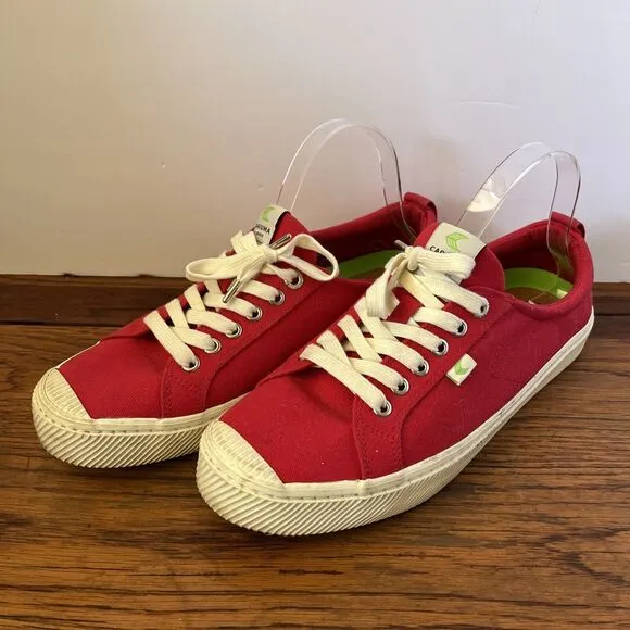Cariuma Men's 10 (Women's 11.5) OCA Low Red Canvas Sneaker - $85