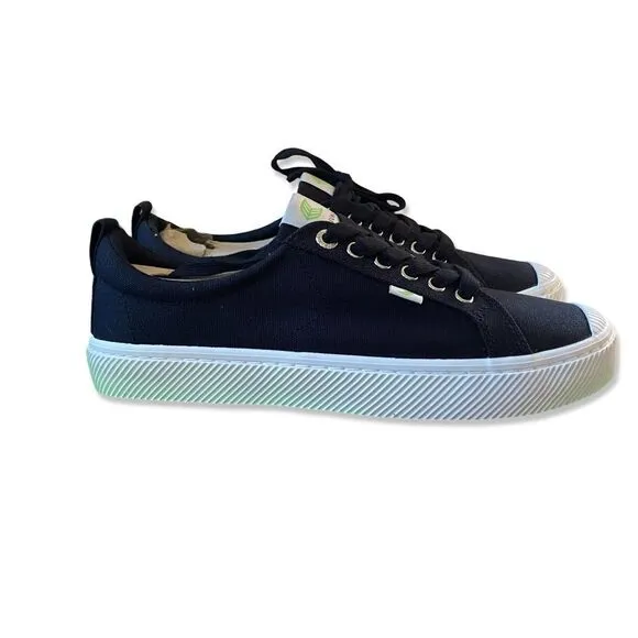 Cariuma OCA low black sneakers tennis everyday women’s 10.5 men’s 9 NIB