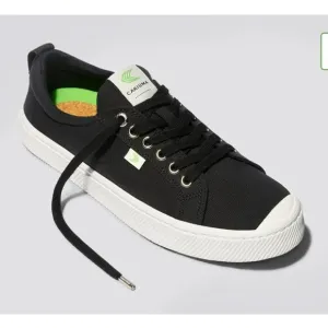 Cariuma OCA low black sneakers tennis everyday women’s 10.5 men’s 9 NIB