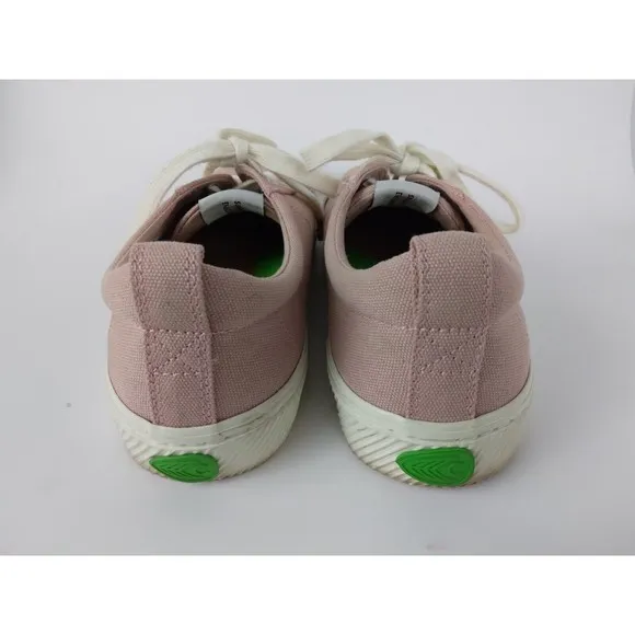 Cariuma OCA Low Top Canvas Sneakers Pink Women's Size 8.5 Men’s Size 7