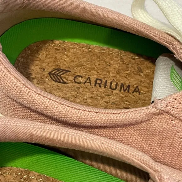 Cariuma Womens’ Pink Canvas Sneakers