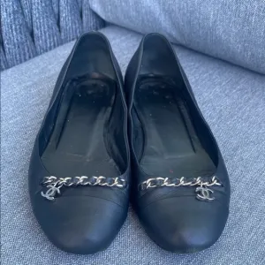 Chanel Black Leather Flats with Silver Chain