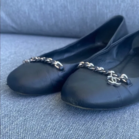 Chanel Black Leather Flats with Silver Chain
