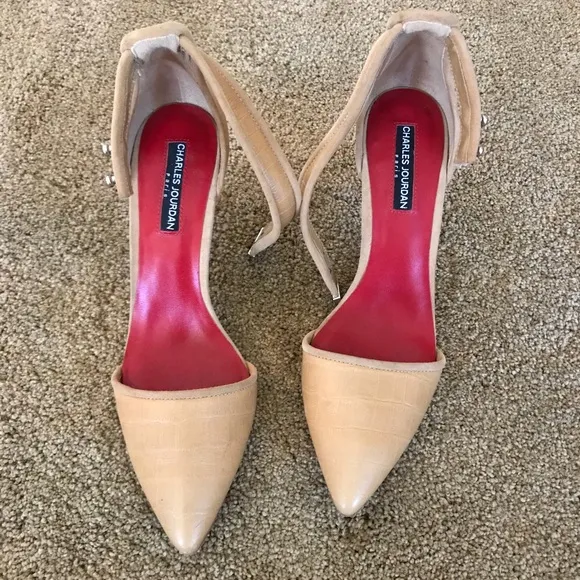 Charles Jourdan pointed toe heels tan sexy heels