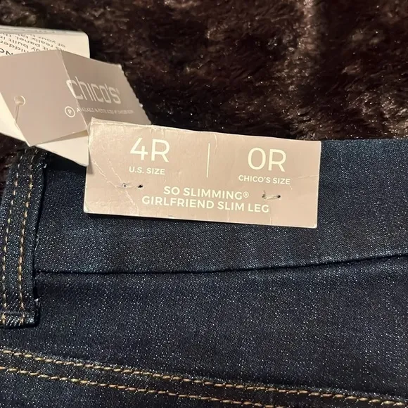 Chico’s So Slimming SZ 4R