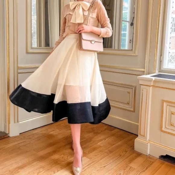 CHICWISH Swing in the Breeze Cream ivory Black Colorblock Full Circle Skirt NWT