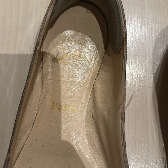 Christian louboutin flats