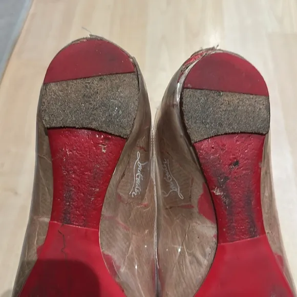 Christian louboutin flats