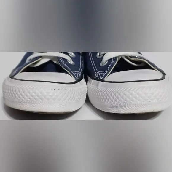 Chuck Taylor All Star Classic Unisex Navy Sneakers Size M 9 W 11 New MSRP $69.99