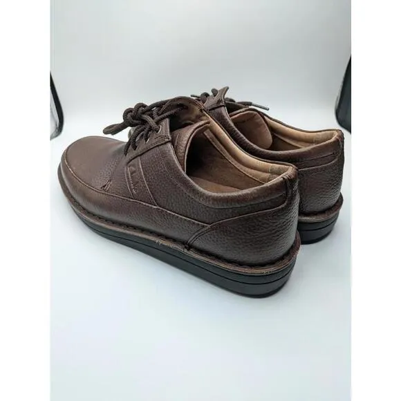 Clarks Brown Casual Leather Shoes Mens Size 10.5