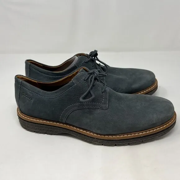 Clarks Gray Suede Oxford Shoes Mens 8.5 Lace Up Casual Dress