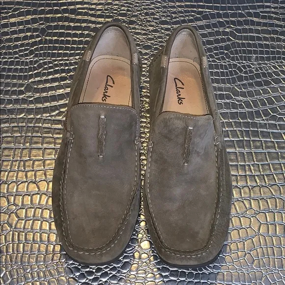 Clarks Loafers Mens Casual Shoes Size 11.5
